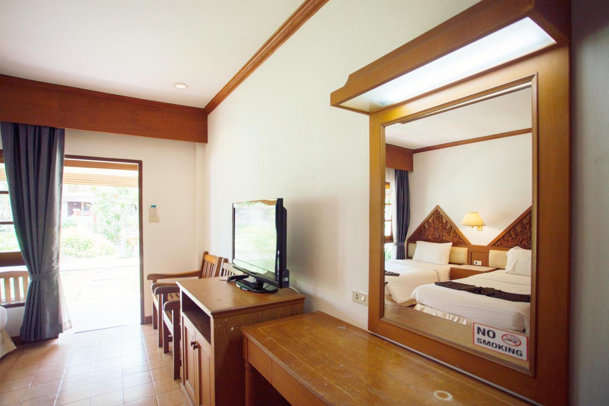 Aloha Resort Ламай Бийч Екстериор снимка